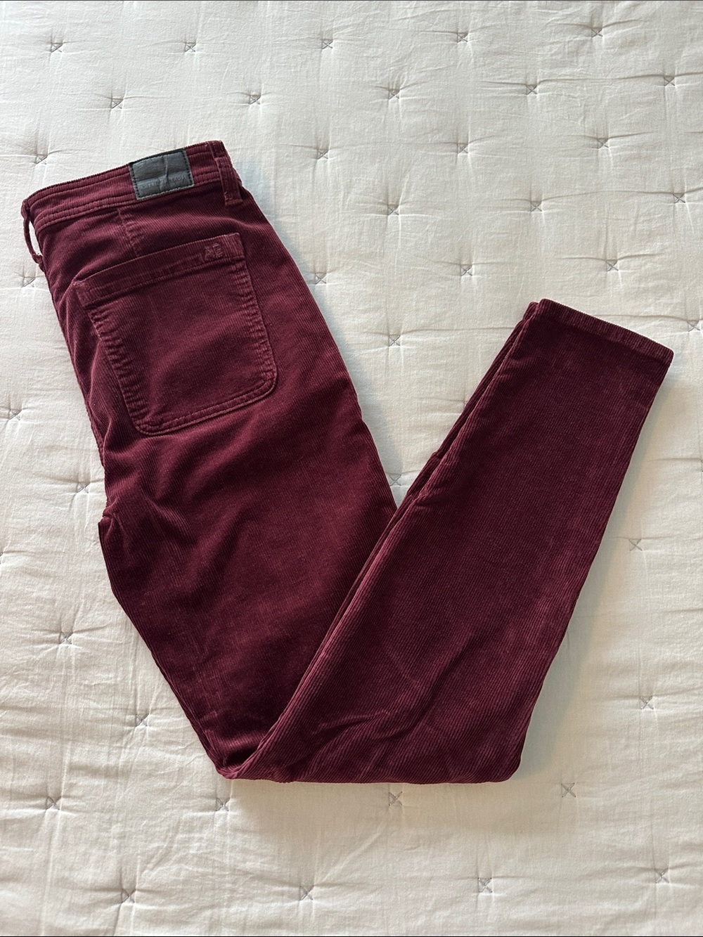 American Eagle Outfitters Women’s Corduroy Pants in Burgundy